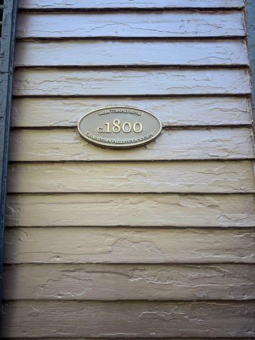 16 Common Street, Boston, MA 02129