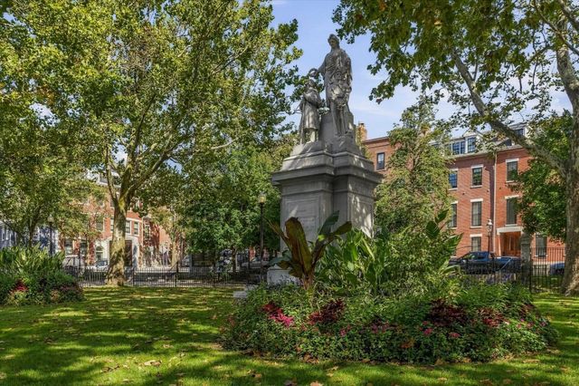 16 Common Street, Boston, MA 02129