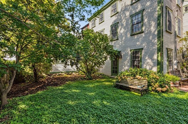 16 Common Street, Boston, MA 02129