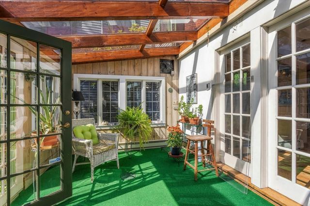 16 Common Street, Boston, MA 02129
