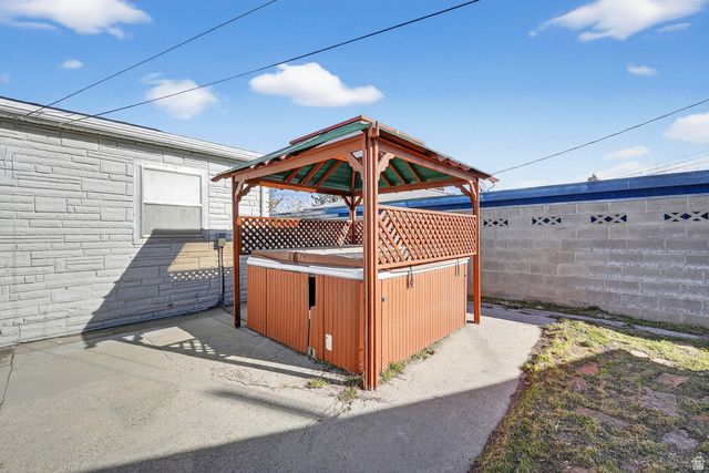 4281 W 5740 S, Kearns, UT 84118