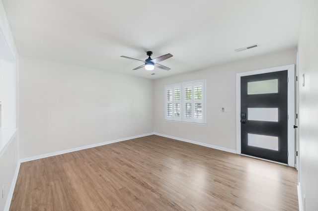 514 Mansfield Street, Charleston, SC 29407