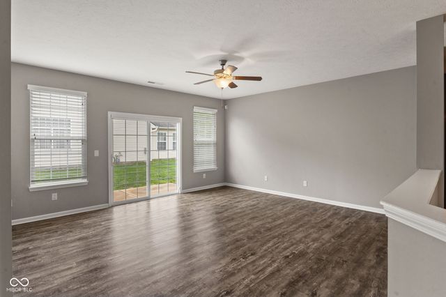 556 Dylan Drive, Avon, IN 46123