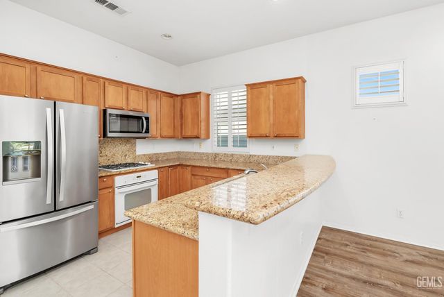 14420 Terrazzo Drive, Bakersfield, CA 93306