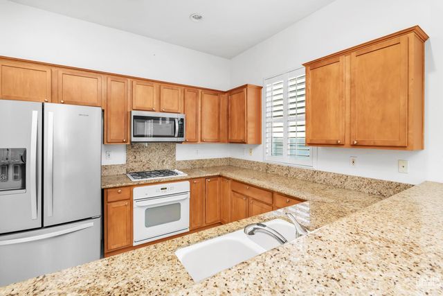 14420 Terrazzo Drive, Bakersfield, CA 93306
