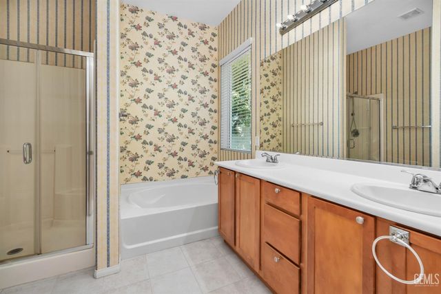 14420 Terrazzo Drive, Bakersfield, CA 93306