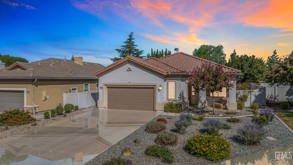 14420 Terrazzo Drive, Bakersfield, CA 93306