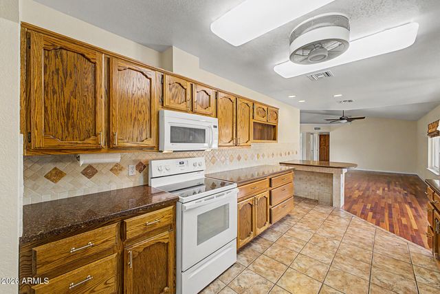 22202 W HILTON Avenue, Buckeye, AZ 85326