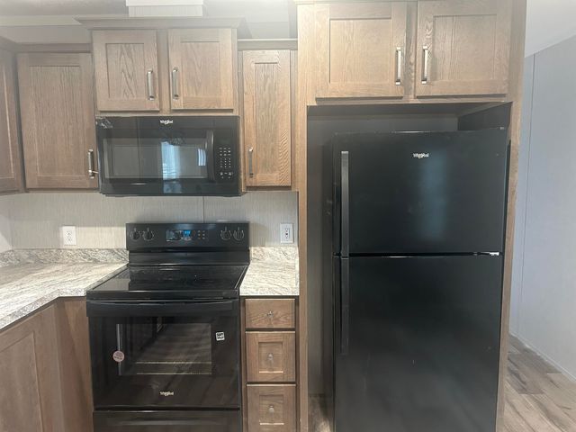 45 Crystal Springs Way, Somersworth, NH 03878