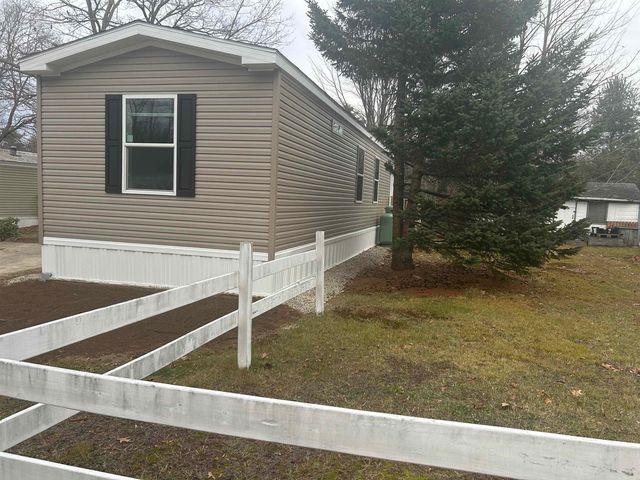 45 Crystal Springs Way, Somersworth, NH 03878