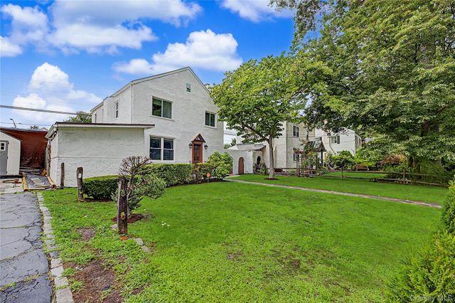 25 Longmeadow Road, Yonkers, NY 10704