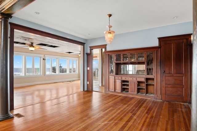 154 North End Boulevard, Salisbury, MA 01952