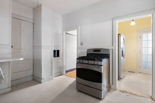154 North End Boulevard, Salisbury, MA 01952