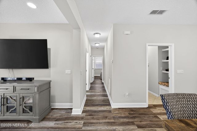 160 BLACKWATER Way, St. Johns, FL 32259