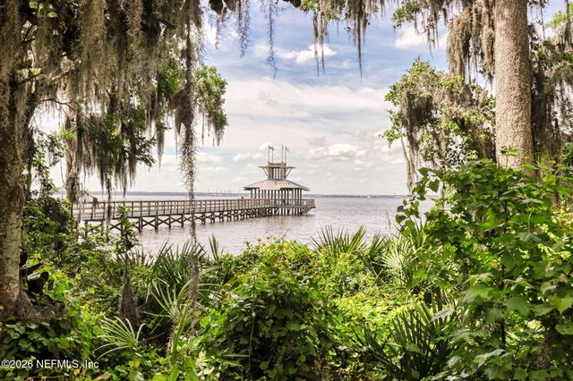 160 BLACKWATER Way, St. Johns, FL 32259