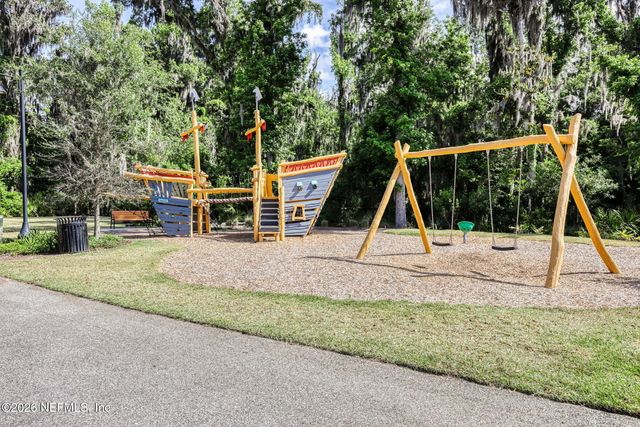 160 BLACKWATER Way, St. Johns, FL 32259