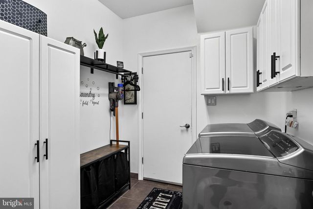 2 ROTHBURY DR, Lumberton, NJ 08048