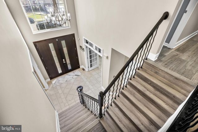 2 ROTHBURY DR, Lumberton, NJ 08048