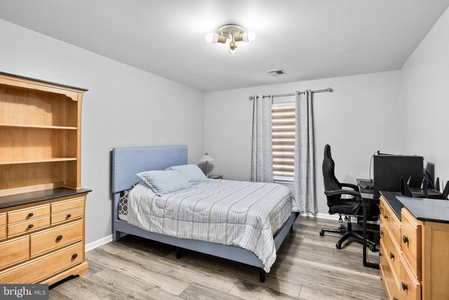 2 ROTHBURY DR, Lumberton, NJ 08048