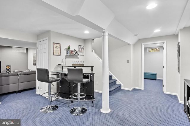 2 ROTHBURY DR, Lumberton, NJ 08048