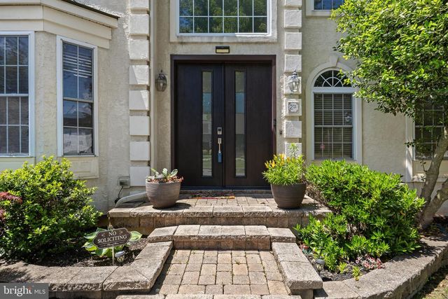 2 ROTHBURY DR, Lumberton, NJ 08048