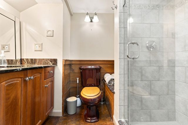 405 Andover St, Wilmington, MA 01887