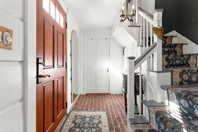 405 Andover St, Wilmington, MA 01887