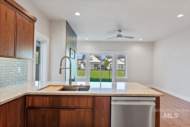 3878 W Spring House Ln, Eagle, ID 83616