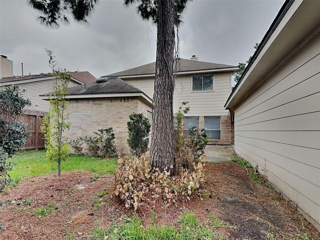 11911 Lakewood Hills Drive, Tomball, TX 77377