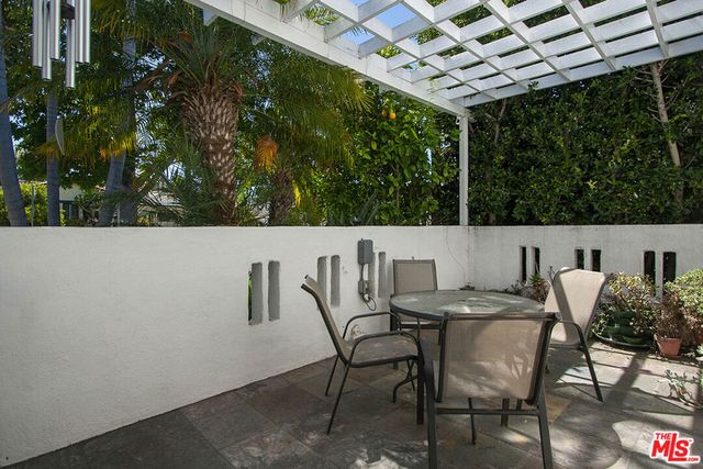 1173 S Point View Street, Los Angeles, CA 90035