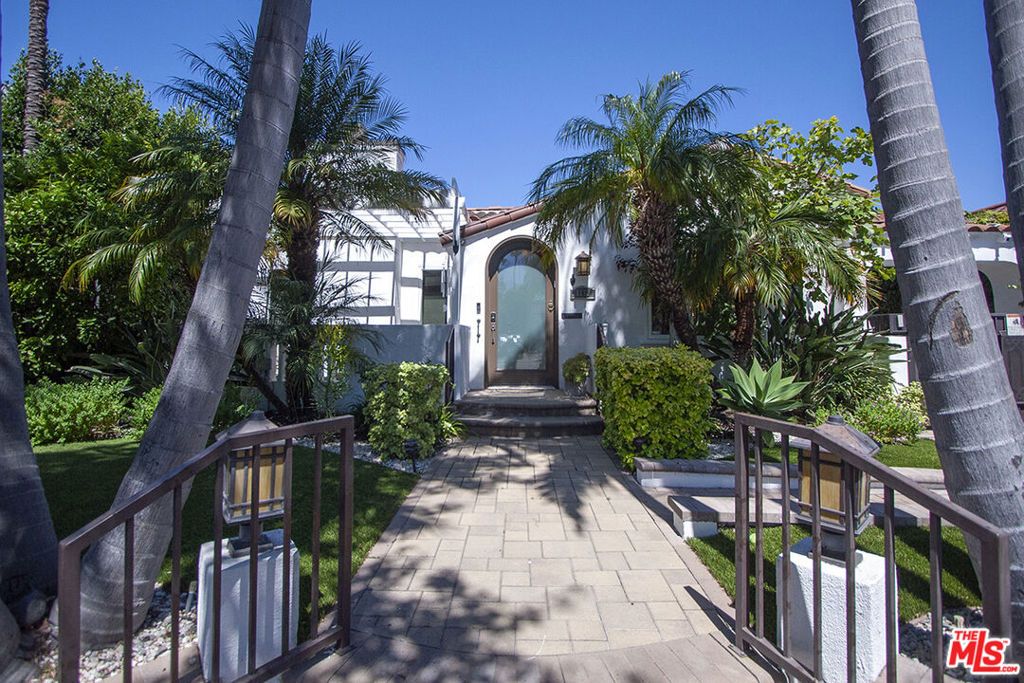 1173 S Point View Street, Los Angeles, CA 90035