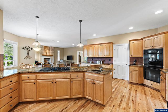 8781 Boulder Ridge Ct SE, Salem, OR 97317