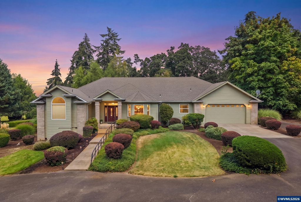 8781 Boulder Ridge Ct SE, Salem, OR 97317
