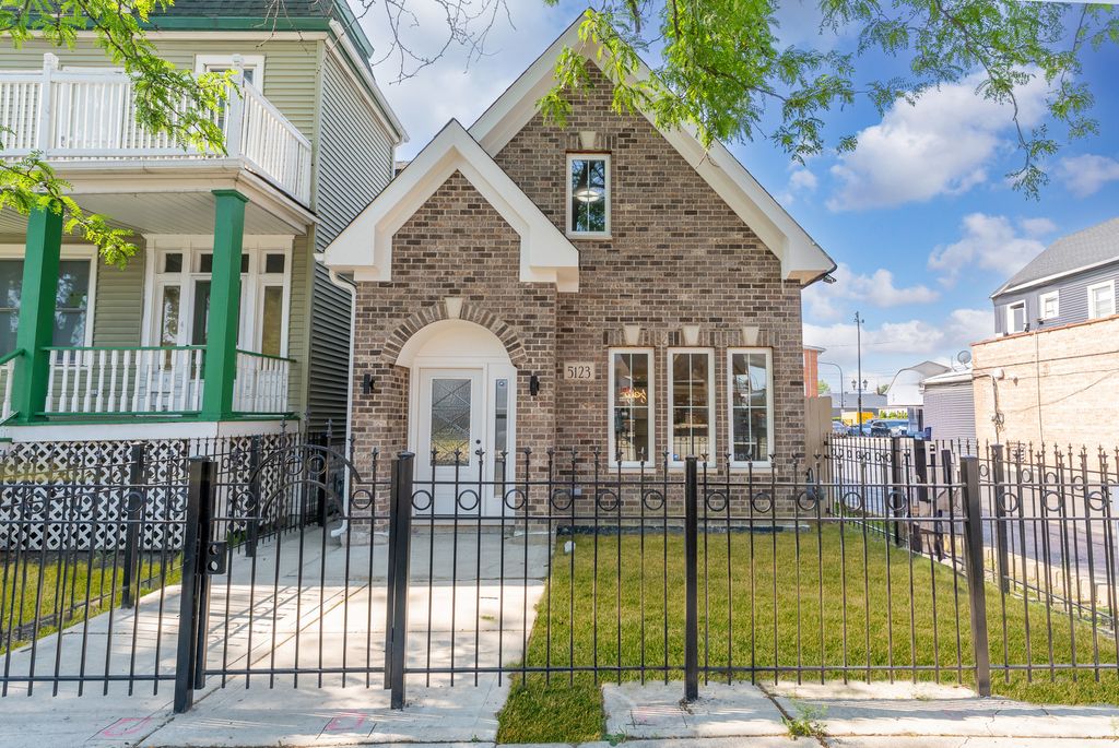 5123 W 31st Street, Cicero, IL 60804