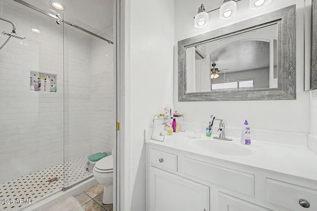 8870 N 48TH Lane, Glendale, AZ 85302