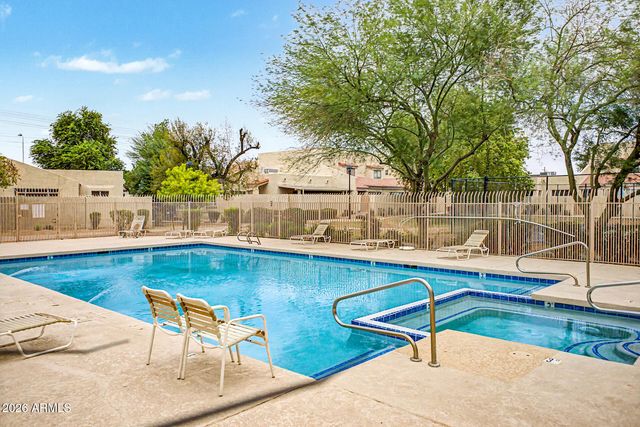 8870 N 48TH Lane, Glendale, AZ 85302