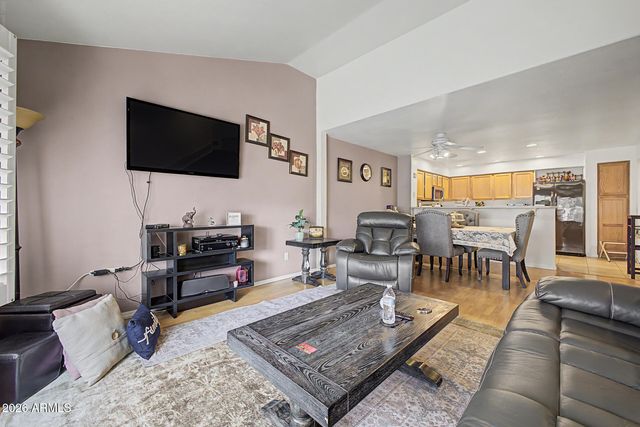 8870 N 48TH Lane, Glendale, AZ 85302