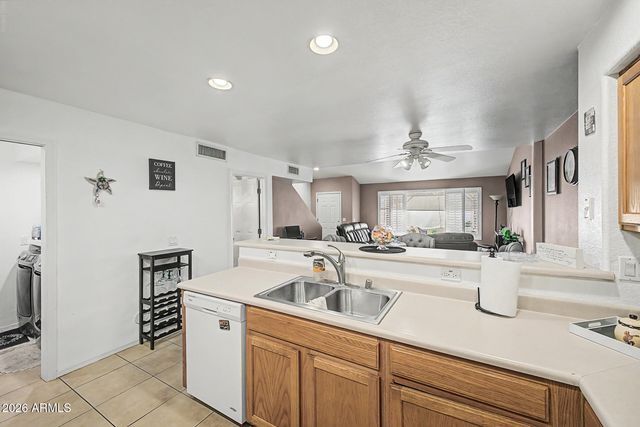 8870 N 48TH Lane, Glendale, AZ 85302