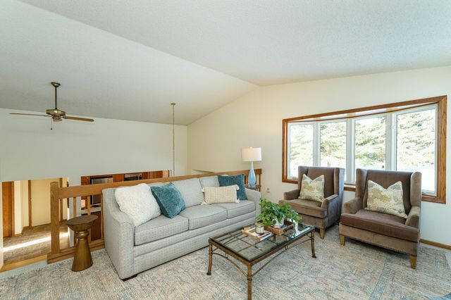 5351 Logan Street SE, Rochester, MN 55904