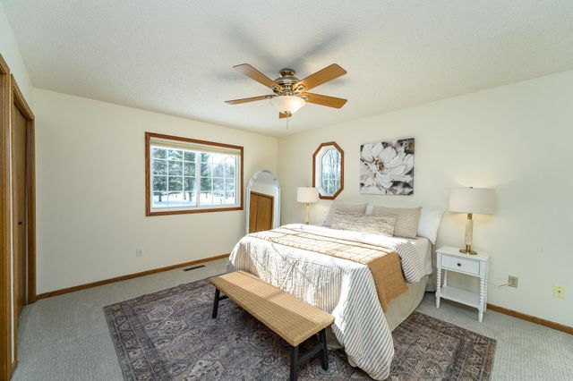 5351 Logan Street SE, Rochester, MN 55904