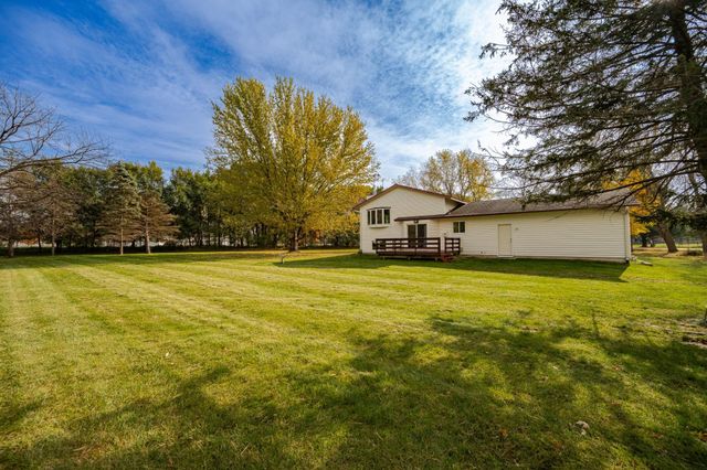 5351 Logan Street SE, Rochester, MN 55904