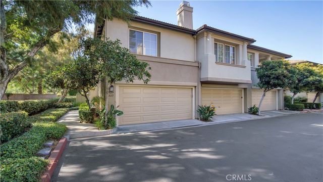 329 Rathbourne, Irvine, CA 92620