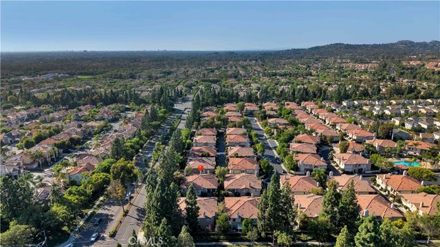 329 Rathbourne, Irvine, CA 92620