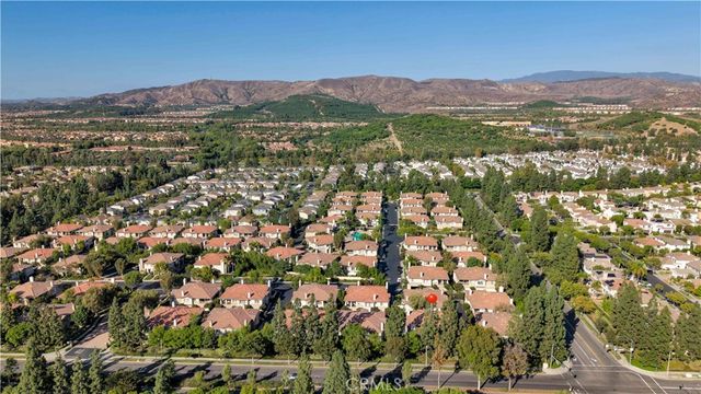 329 Rathbourne, Irvine, CA 92620