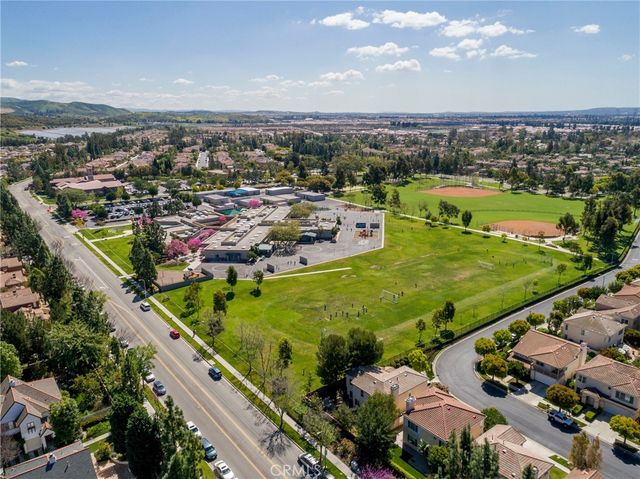 329 Rathbourne, Irvine, CA 92620