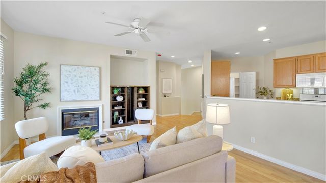 329 Rathbourne, Irvine, CA 92620