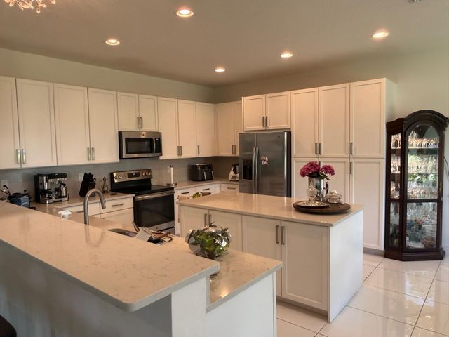 9613 Highland Pointe Pass, Delray Beach, FL 33446