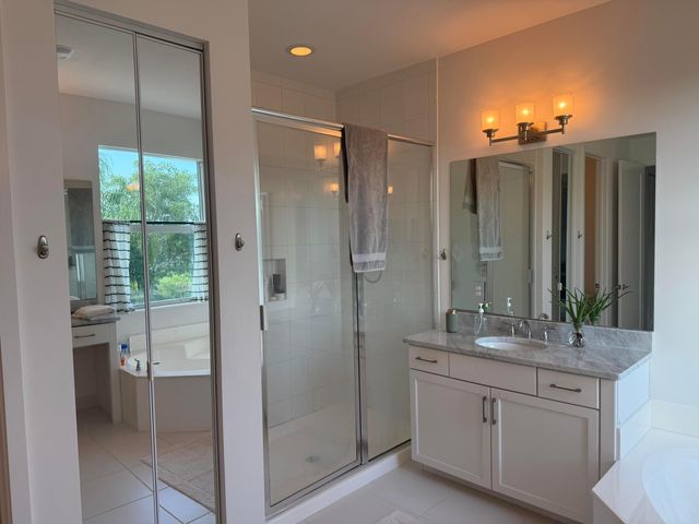9613 Highland Pointe Pass, Delray Beach, FL 33446