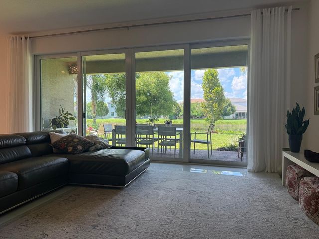 9613 Highland Pointe Pass, Delray Beach, FL 33446