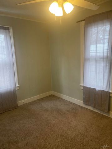 2129 N Clinton Road, Saginaw, MI 48602